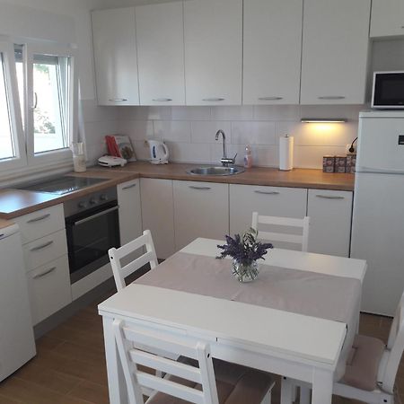 Apartman S Pogledom Ждрелац Экстерьер фото