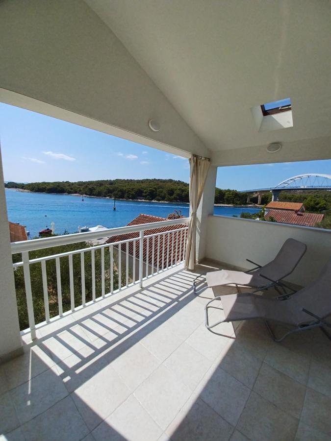 Apartman S Pogledom Ждрелац Экстерьер фото