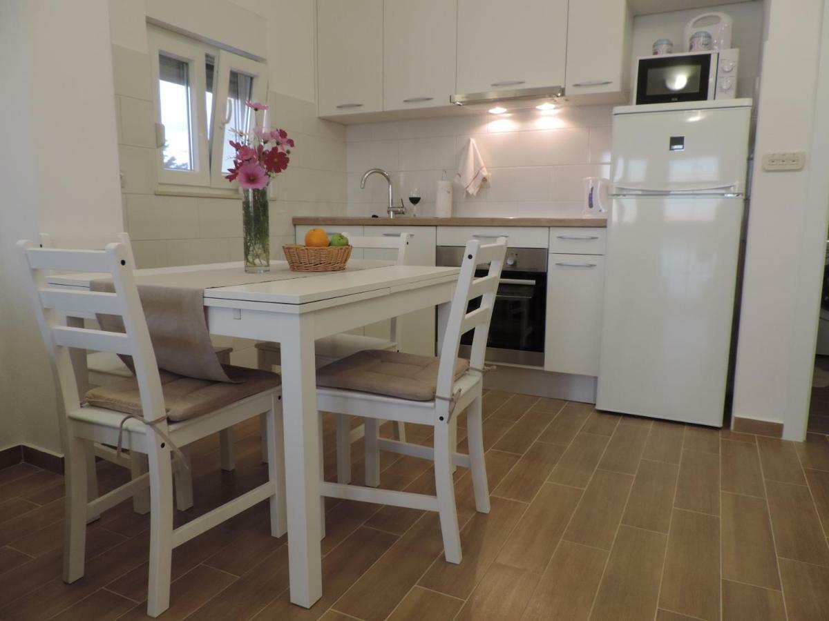 Apartman S Pogledom Ждрелац Экстерьер фото