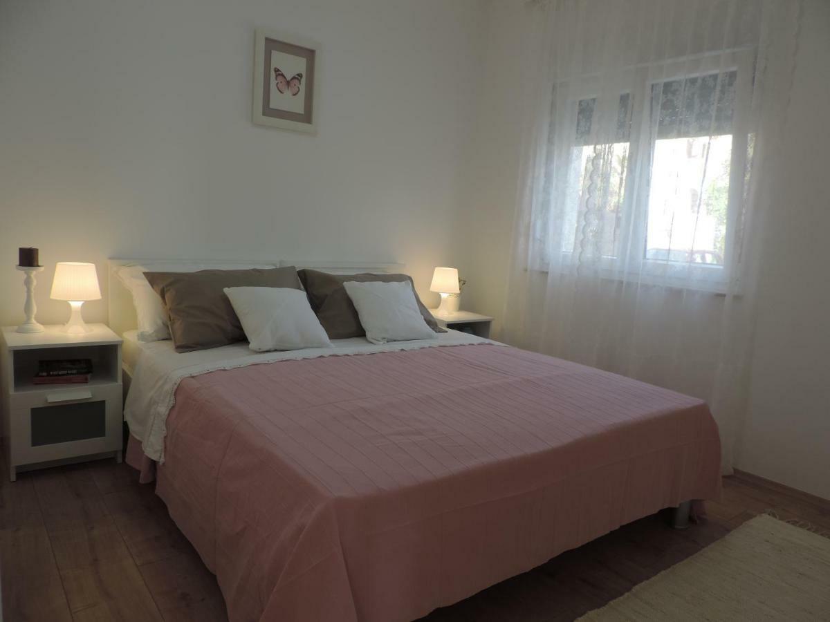 Apartman S Pogledom Ждрелац Экстерьер фото