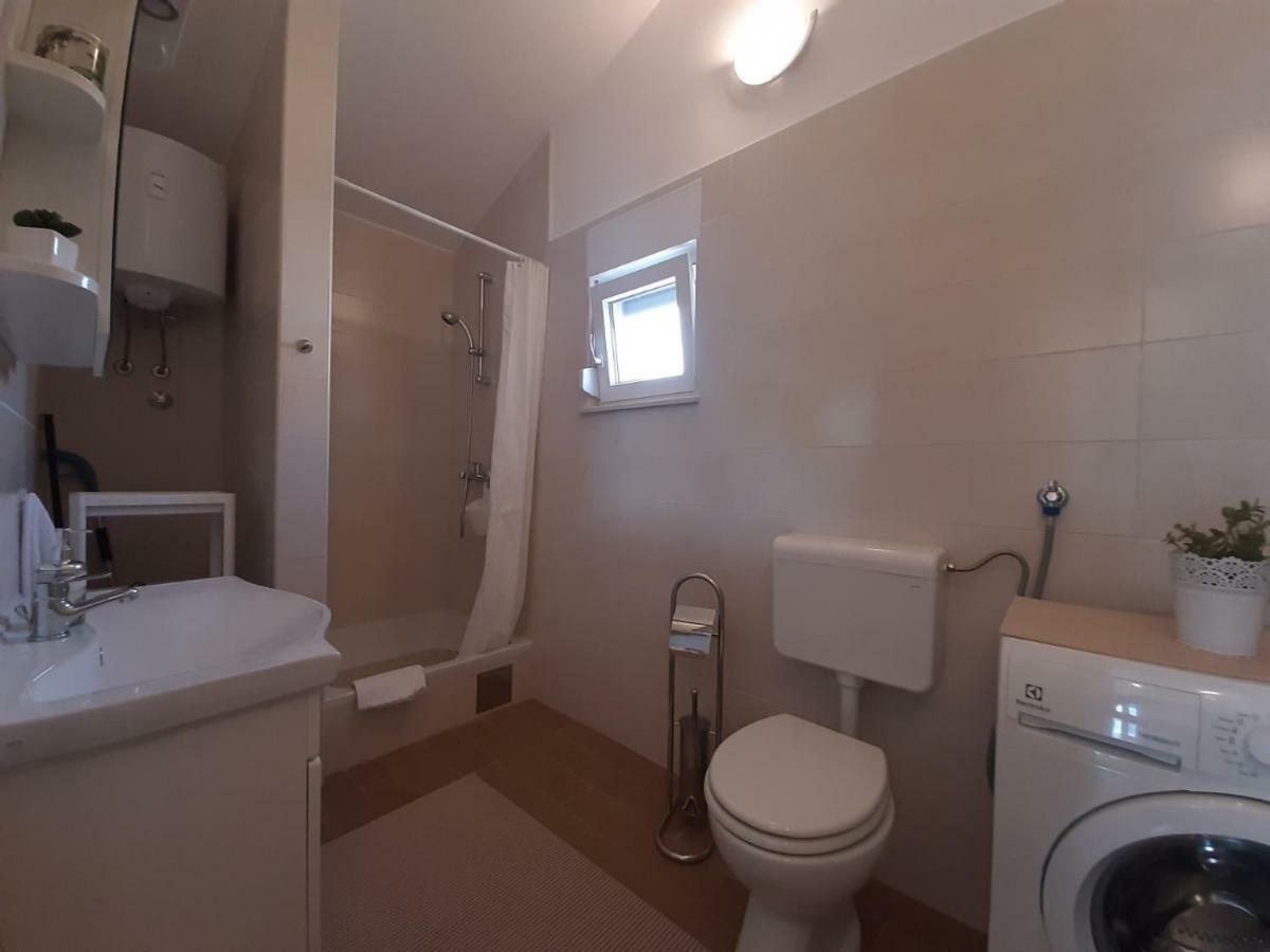 Apartman S Pogledom Ждрелац Экстерьер фото